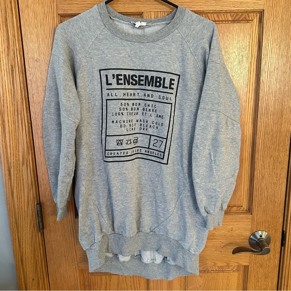 BCBGeneration Longline Graphic Sweatshirt Size S